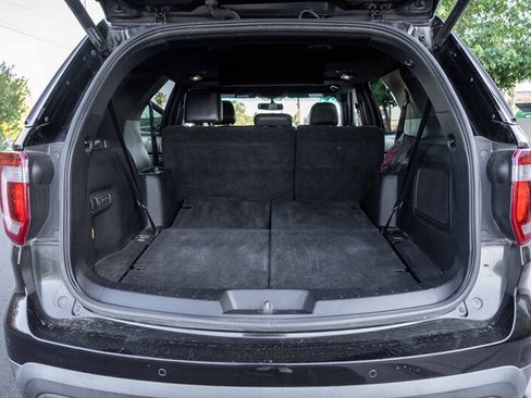 Used 2017 Ford Explorer Sport w/ Equipment Group 401A AWD/4WD image 19