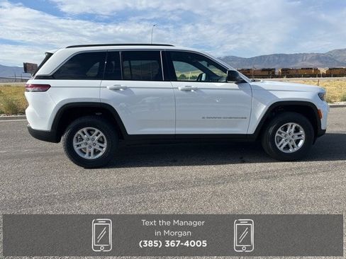 New 2025 Jeep Grand Cherokee Laredo w/ Luxury Tech Group I image 2