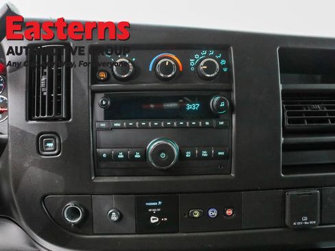 Used 2020 GMC Savana 2500 w/ Driver Convenience Package RWD image 12