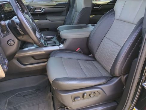 Used 2023 Chevrolet Silverado 1500 ZR2 w/ Technology Package image 20