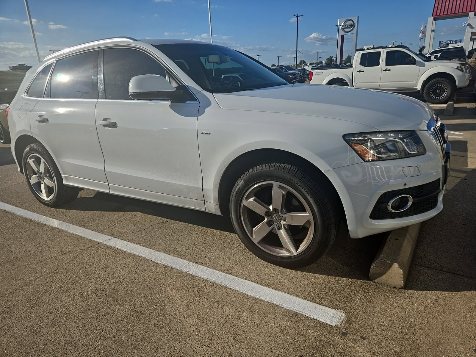 Used 2012 Audi Q5 3.2 Premium Plus w/ Audi MMI Navigation Plus Pkg AWD/4WD image 3