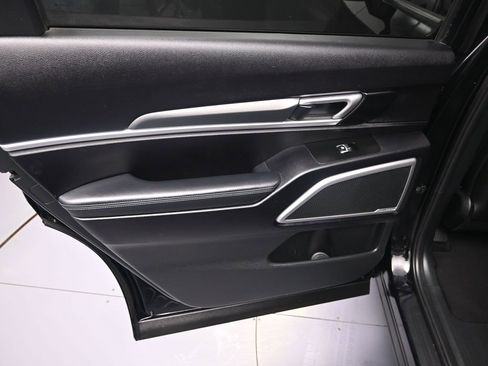 Certified 2022 Kia Telluride S image 30