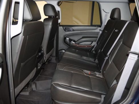 Used 2017 GMC Yukon SLT image 65