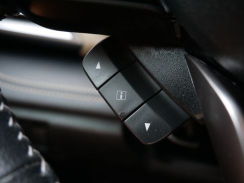 Used 2022 Subaru Outback Limited AWD/4WD image 30