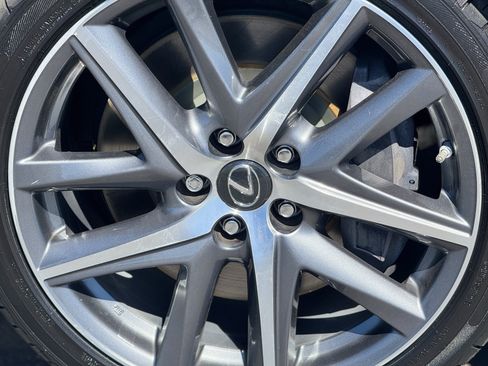 Used 2018 Lexus GS 350 F Sport w/ Preferred Accessory Package RWD image 8