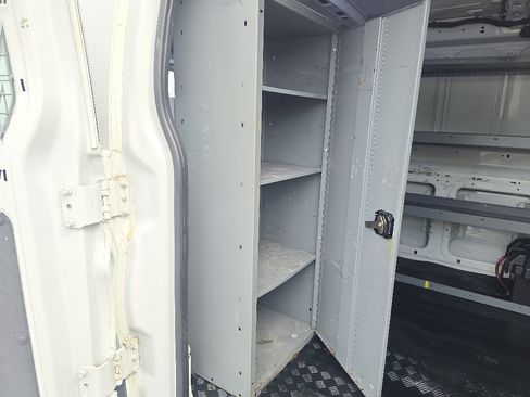 Used 2016 Ford Transit 250 130 Low Roof RWD image 16