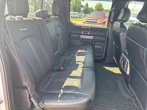 Used 2016 Ford F150 Platinum w/ Equipment Group 701A Luxury RWD image 19