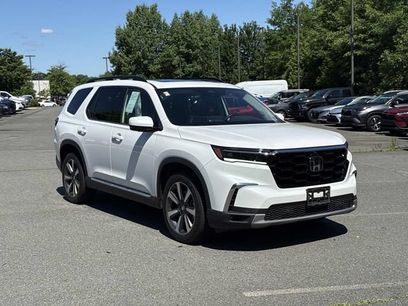 Used 2025 Honda Pilot Elite