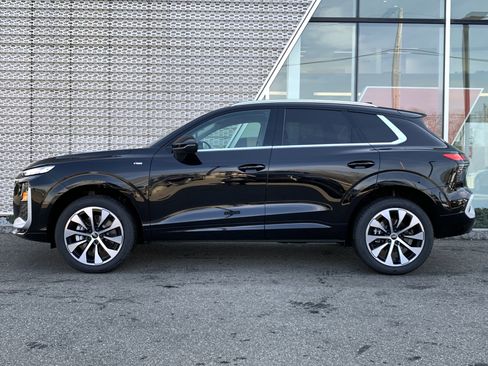 New 2026 Audi Q3 quattro 2.0T image 2