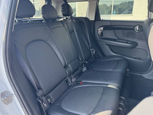 Used 2019 MINI Cooper Countryman FWD image 11