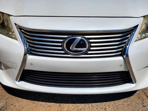 Used 2014 Lexus ES 350 w/ Premium Package FWD image 13