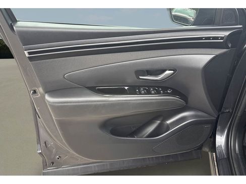Used 2024 Hyundai Tucson Limited FWD image 13