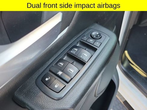 Used 2020 RAM 1500 Big Horn AWD/4WD image 22