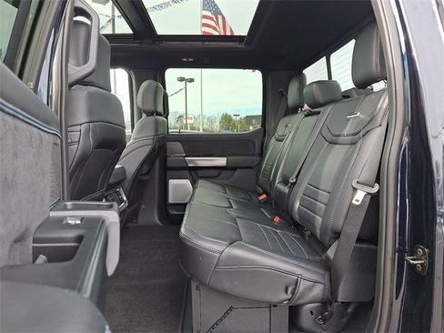 Certified 2025 Ford F250 Platinum image 10