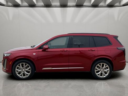 Used 2020 Cadillac XT6 Sport AWD/4WD image 2