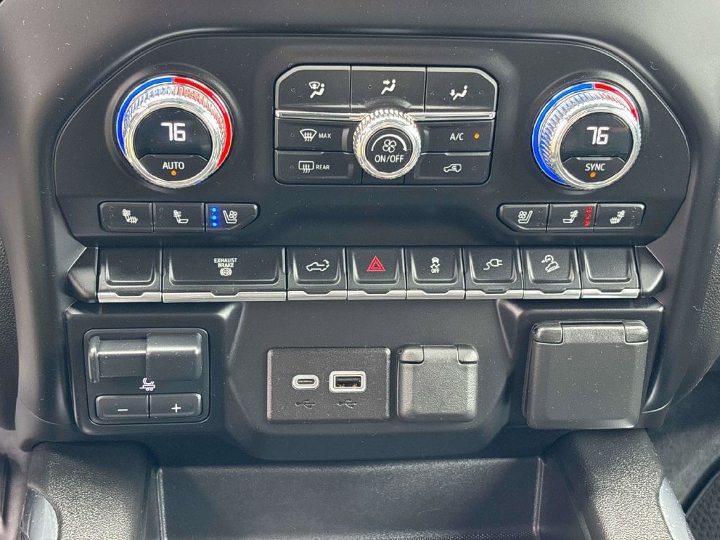 Used 2023 GMC Sierra 2500 AT4 AWD/4WD image 26