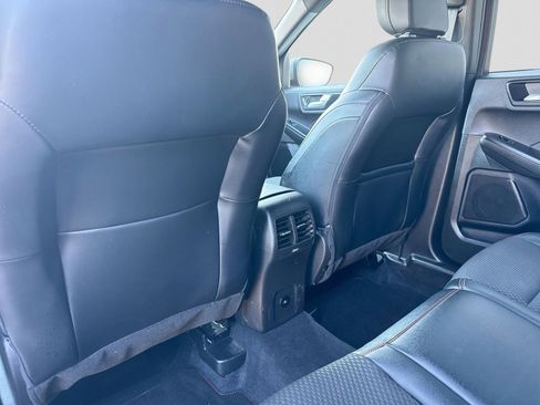 Certified 2023 Ford Escape ST-Line w/ Tech Pack #1 image 18