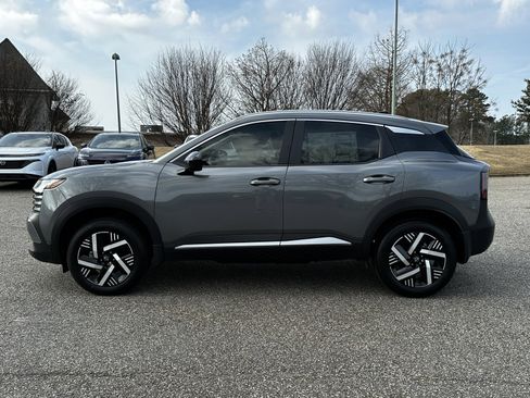 New 2026 Nissan Kicks SV w/ SV Premium Package image 8