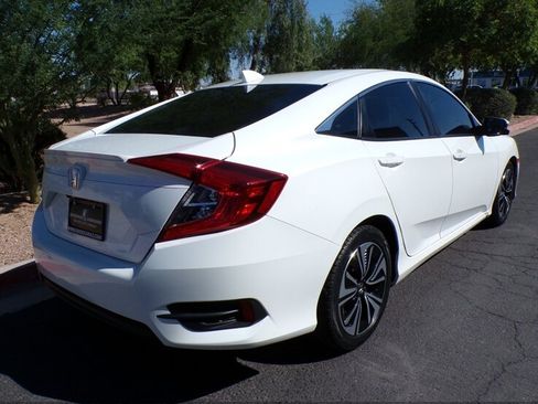 Used 2018 Honda Civic EX-T image 6