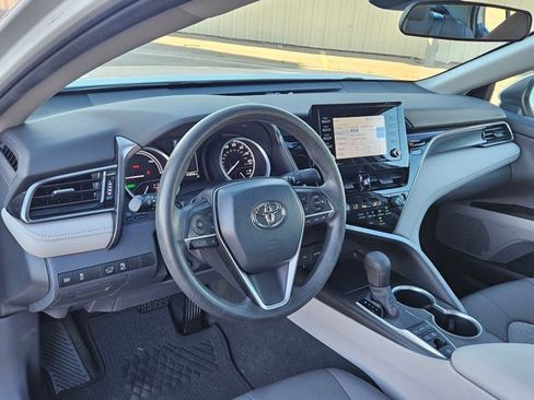 Used 2023 Toyota Camry LE image 10