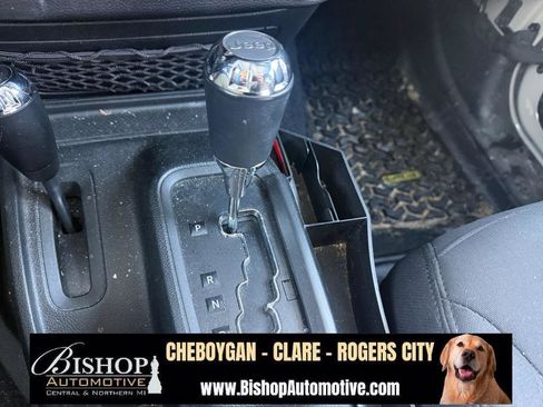 Used 2017 Jeep Wrangler Unlimited Sport w/ Quick Order Package 24S image 31