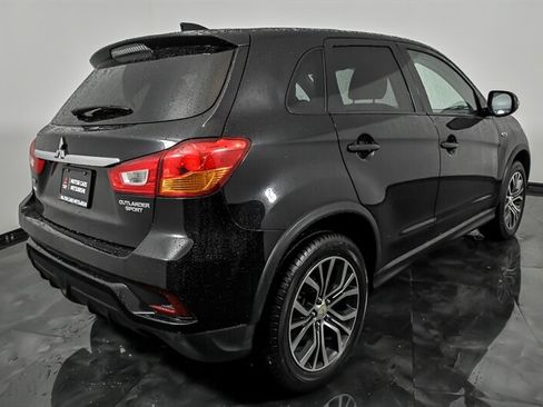 Used 2018 Mitsubishi Outlander Sport ES FWD image 9