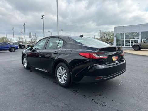 New 2026 Toyota Camry LE image 5