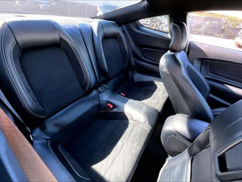 Used 2016 Ford Mustang Shelby GT350 w/ Technology Package image 19