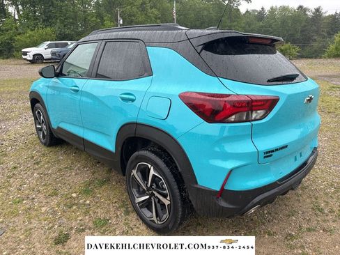 Used 2022 Chevrolet TrailBlazer RS w/ Sun and Liftgate Package AWD/4WD image 3