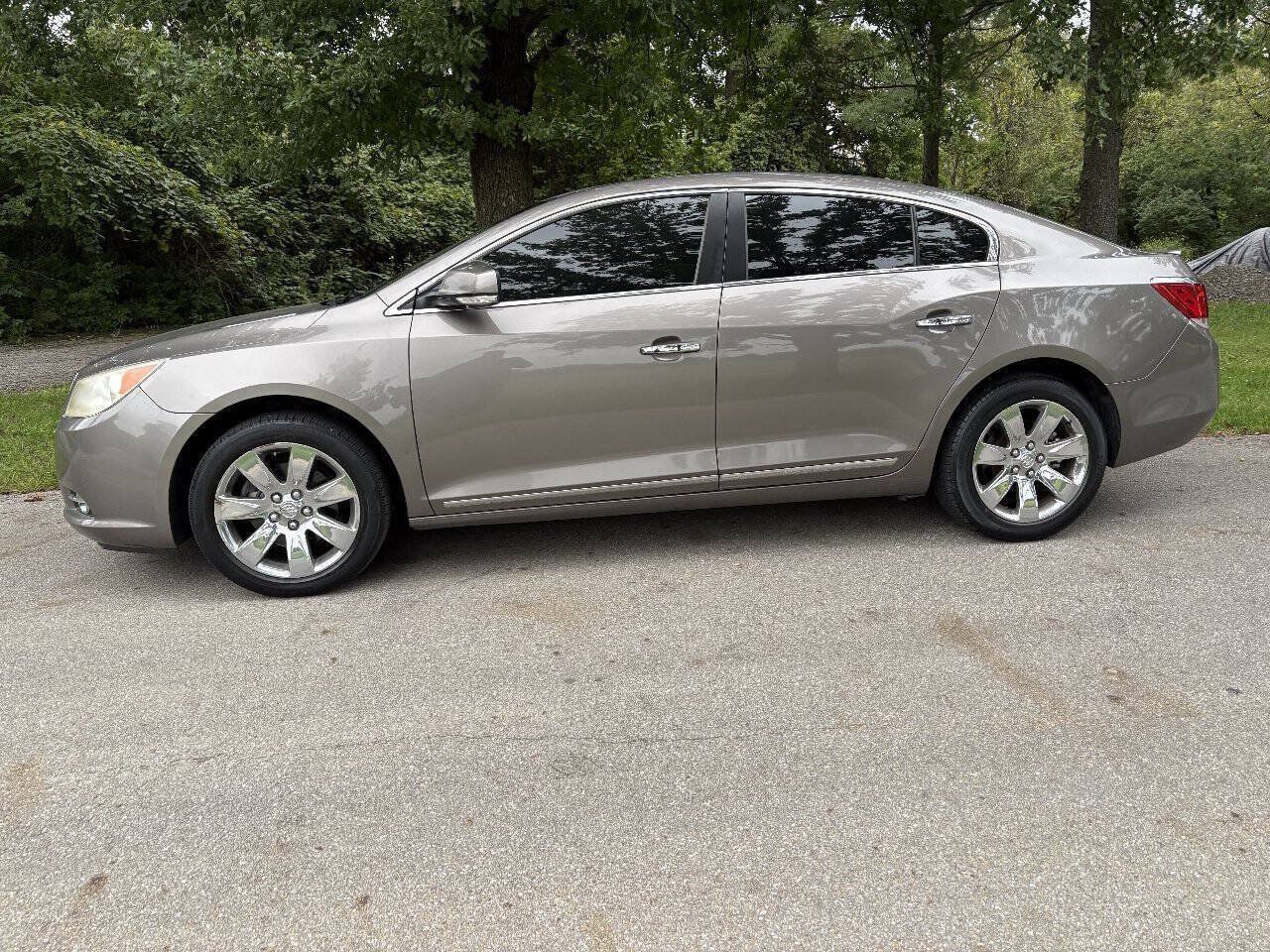 Used 2011 Buick LaCrosse CXL AWD/4WD image 5
