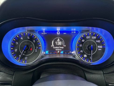 Used 2016 Chrysler 300 S image 20