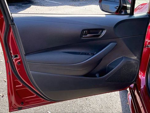 Certified 2025 Toyota Corolla LE image 19