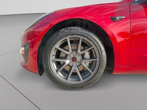 Used 2022 Tesla Model 3 Long Range AWD/4WD image 9