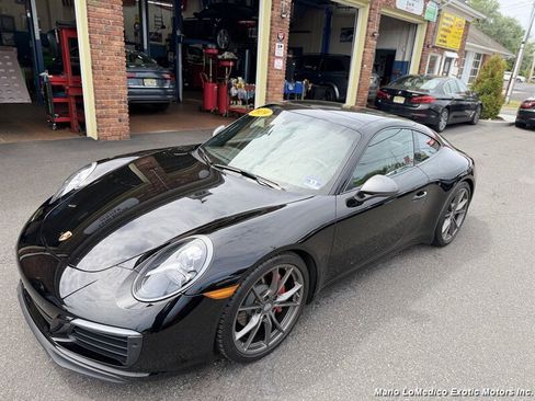 Used 2019 Porsche 911 Carrera T RWD image 1