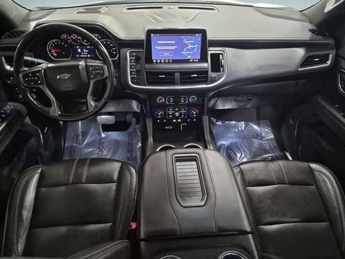 Used 2021 Chevrolet Tahoe RST w/ Luxury Package AWD/4WD image 32