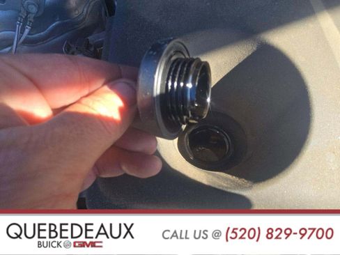 Used 2022 Toyota RAV4 XLE image 19