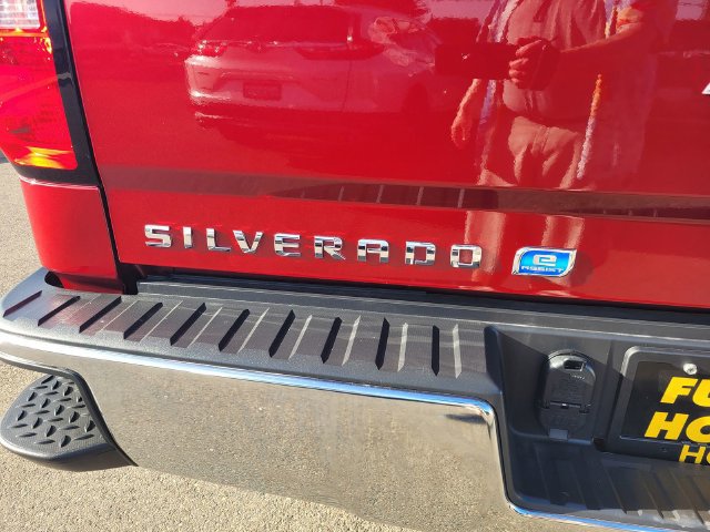 Used 2018 Chevrolet Silverado 1500 LT w/ LT Eassist Package RWD image 10