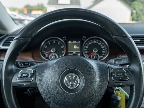 Used 2012 Volkswagen CC Executive AWD/4WD image 19