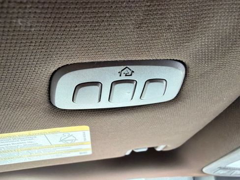 Used 2020 Ford F150 King Ranch w/ Equipment Group 601A Luxury AWD/4WD image 24