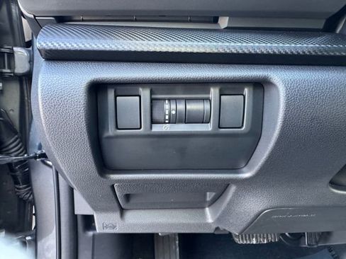 Used 2024 Subaru Crosstrek 2.0i Premium image 16