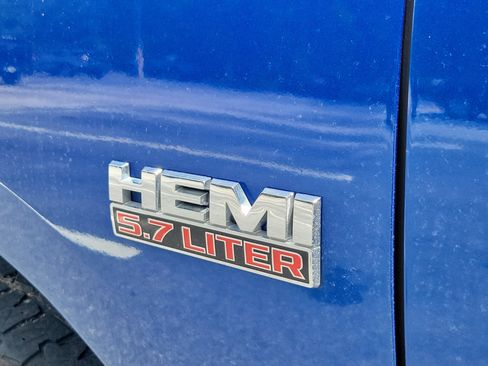 Used 2019 RAM 1500 Big Horn RWD image 9