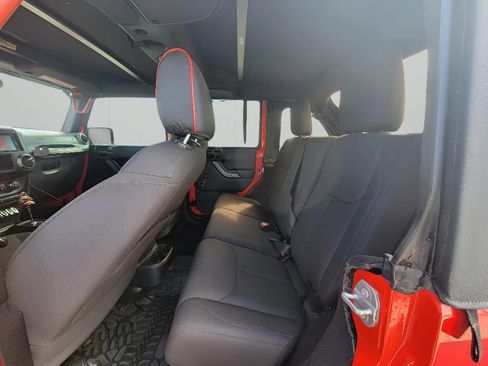 Used 2017 Jeep Wrangler Unlimited Sport w/ Max Tow Package image 24