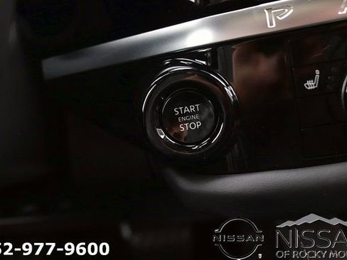New 2026 Nissan Pathfinder SL w/ SL Premium Package AWD/4WD image 25