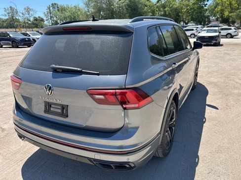 Used 2024 Volkswagen Tiguan SE R-Line image 4
