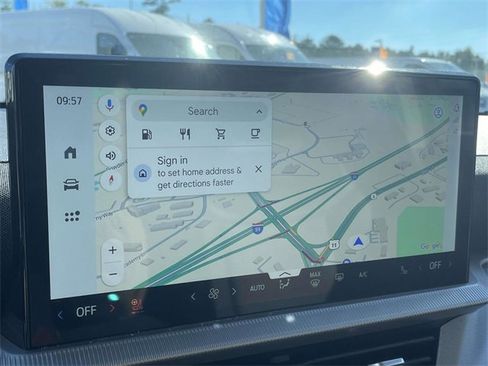 New 2025 Ford Explorer Active w/ Active Comfort Package image 12