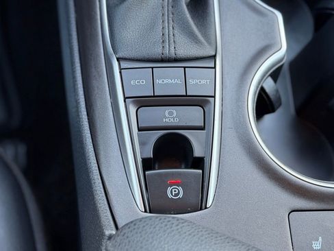 Certified 2023 Toyota Camry XLE w/ Cold Weather Package image 18