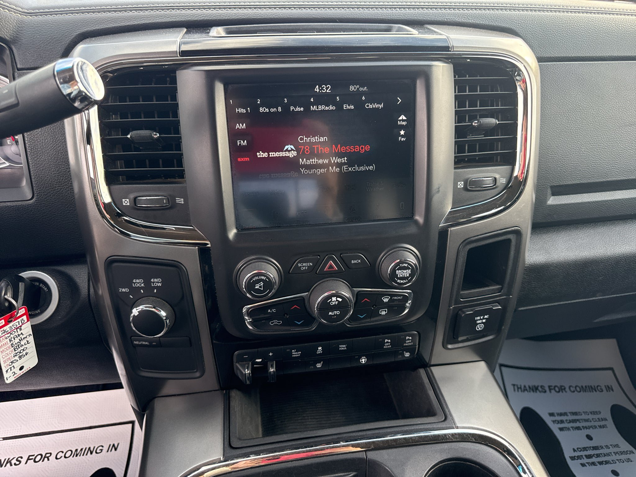Used 2018 RAM 2500 Big Horn w/ Sport Appearance Group AWD/4WD image 15