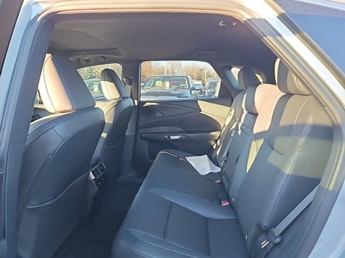 Used 2024 Lexus RX 350 FWD image 14