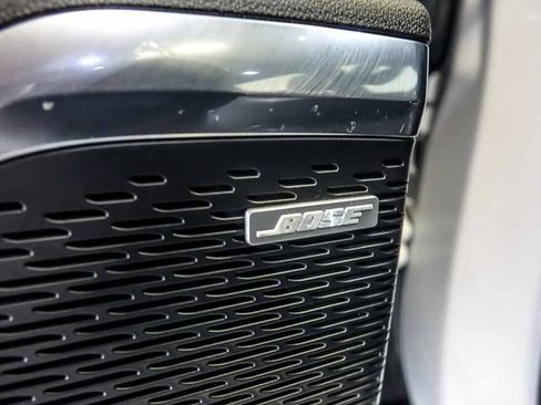 Certified 2024 Chevrolet Traverse RS w/ LPO, Floor Liner Package AWD/4WD image 31