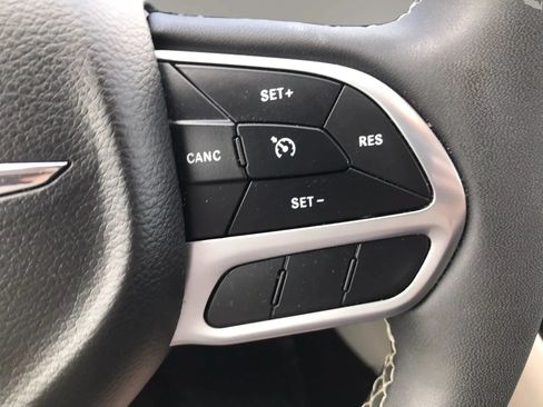 Used 2023 Chrysler Voyager LX FWD image 48
